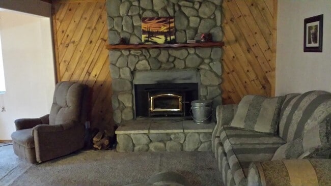 Photo - 1037 E Country Club Blvd