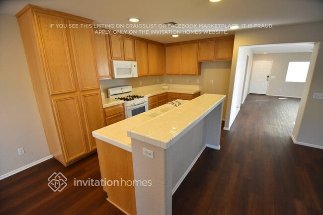 Photo - 45315 Stadium Ln