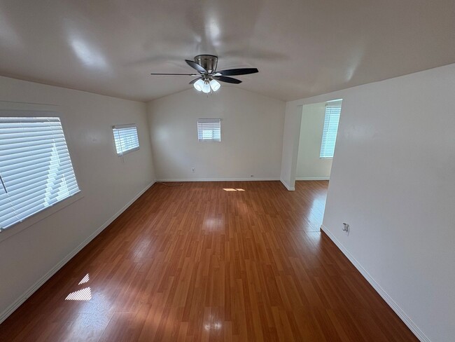 Photo - Light and Bright 2 Bed 1 Ba Close to Sweet...