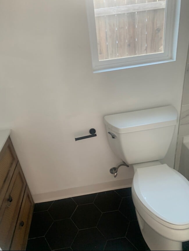 Photo - 13441 Erwin St Unit C