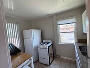 Kitchen - 2985 E St Unit E St #4