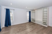 Photo - 6850 Encino Ave House