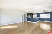 Photo - 2245 Silver Ridge Ave Condo