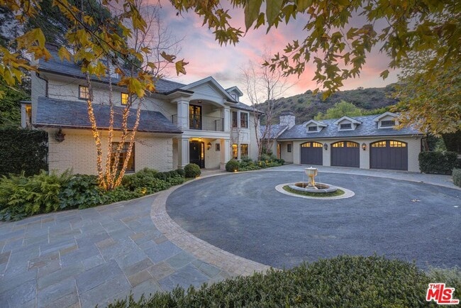 Building Photo - 7171 Chelan Way