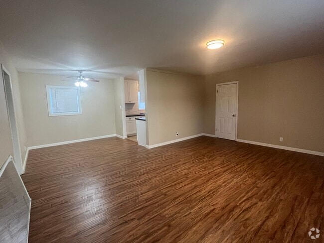 Building Photo - 14149 Vanowen St Unit 5 Rental