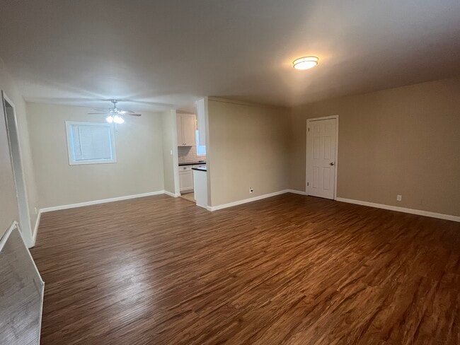 Photo - 14149 Vanowen St Apartment Unit 5