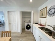 Photo - 19153 Clymer St