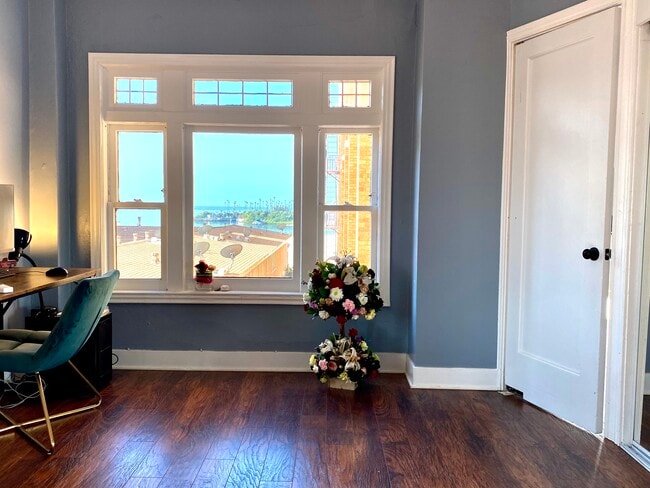 Photo - 1030 E Ocean Blvd Unit 301