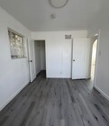 Photo - 519 W 42nd Pl
