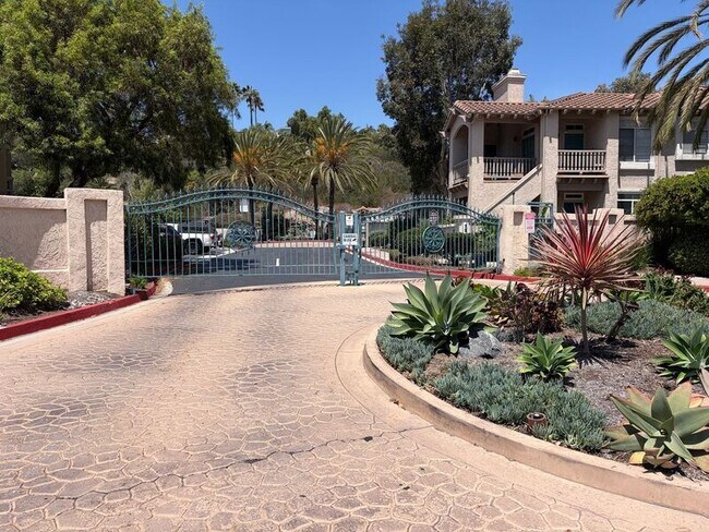 Photo - 3416 Cameo Dr