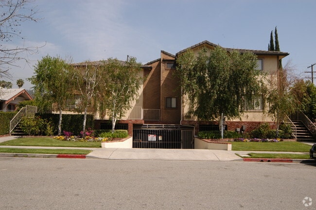Building Photo - 1206 Viola Ave