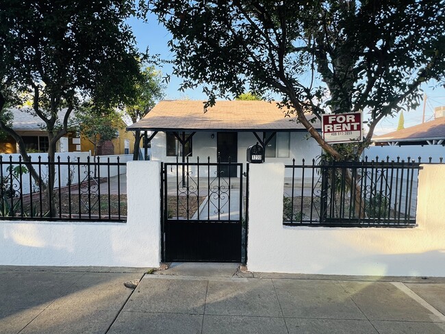 Photo - 1230 Omelveny Ave