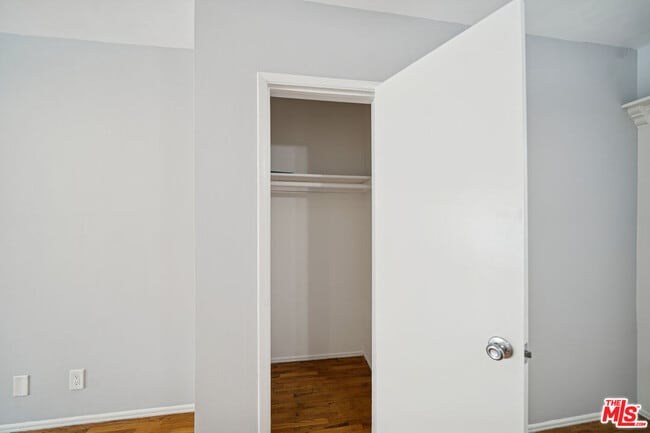 Photo - 5307 Vantage Ave Unit 6