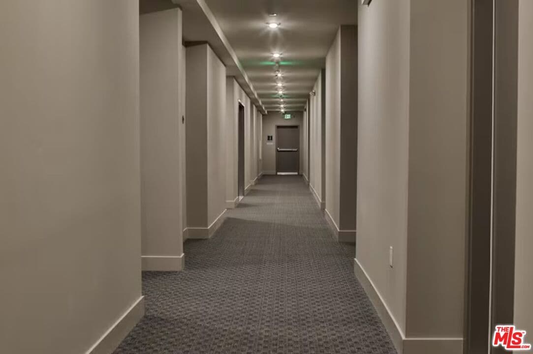 Photo - 1025 S Berendo St Unit 211