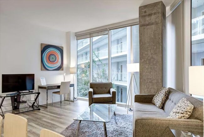 Building Photo - 100 Park Blvd Unit SI ID1467089P