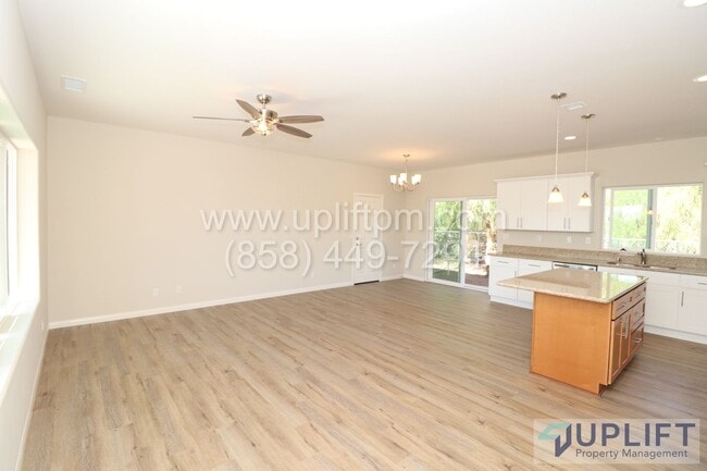 Photo - 3 Bed, 2 Bath House, 1200 SqFt.  RECENT BUILD