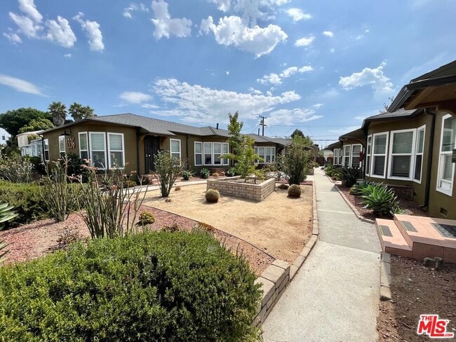 Photo - 1336 Ocean Park Blvd Condo Unit C