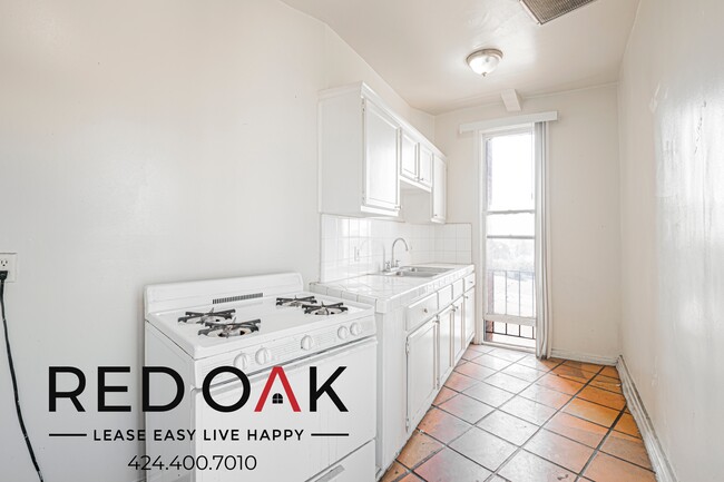 Photo - 835 S Oxford Ave Unit 405