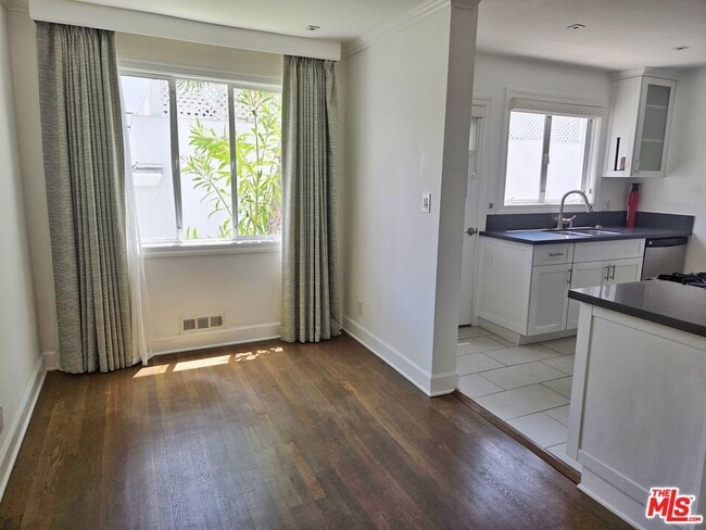 Photo - 138 San Vicente Blvd Unit 138 A