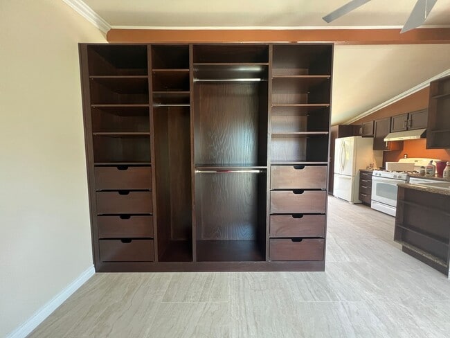 Photo - 1014 Mirasol St